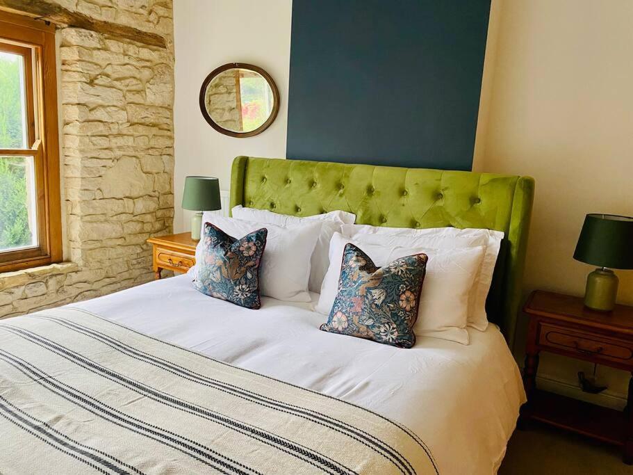 Cotswold Home Over 4 Floors - Perfect For Families Friends Contractors Chipping Norton Bagian luar foto
